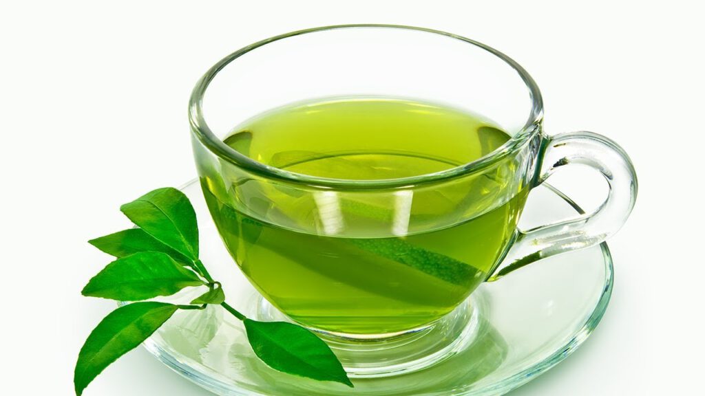 Grüner Tee gegen Akne